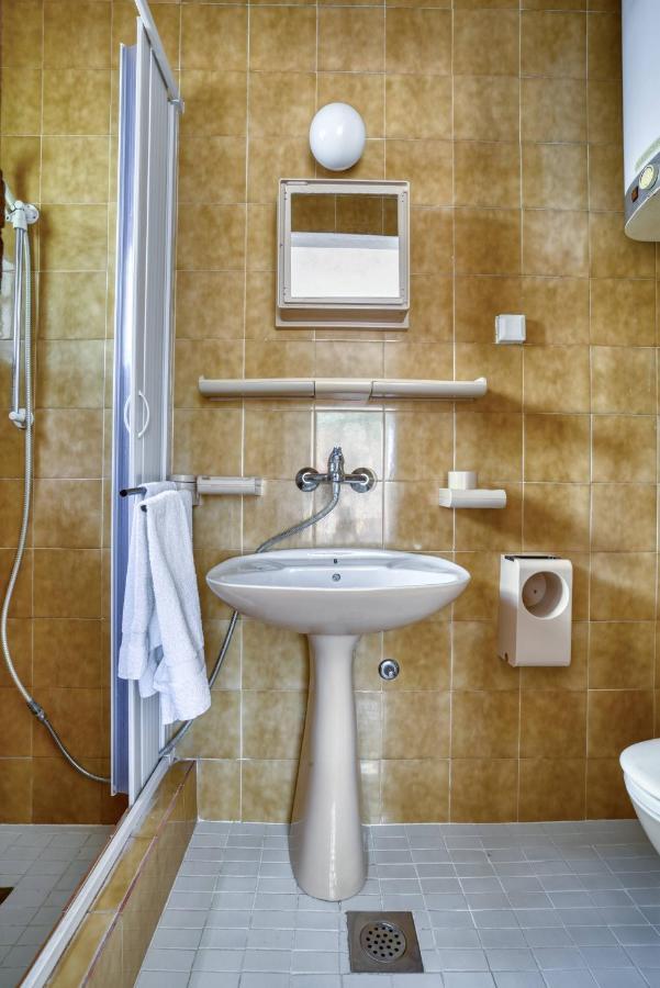 Guest House Vukovic Petrovac المظهر الخارجي الصورة